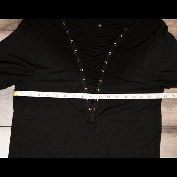 Express Black T-Shirt with Criss-Cross Details - Picture 5 of 7